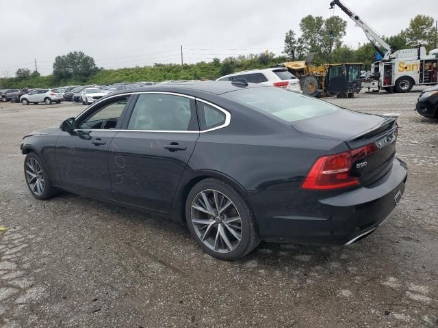 2018 Volvo S90 T5 Momentum