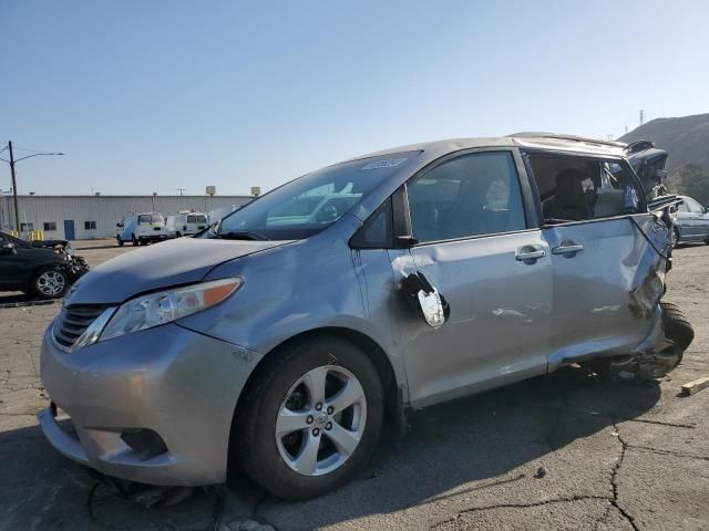 2013 Toyota Sienna LE