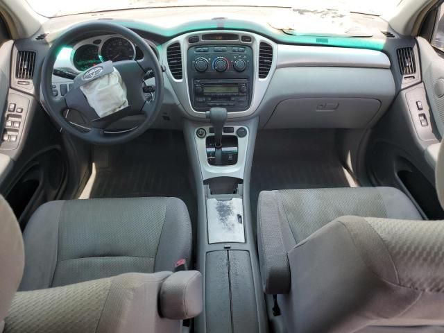 2004 Toyota Highlander