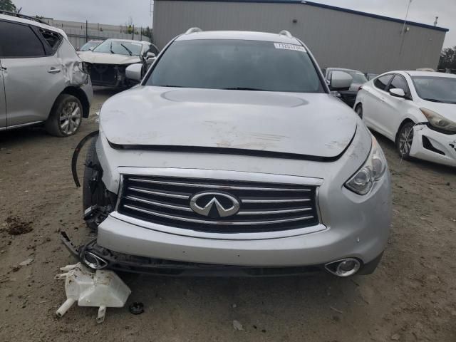 2015 Infiniti QX70