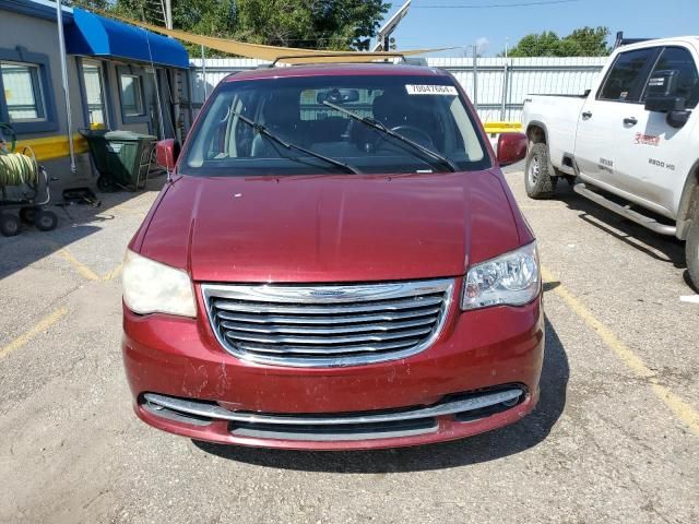 2013 Chrysler Town & Country Touring