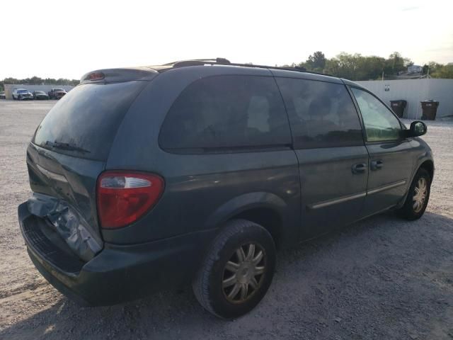 2006 Chrysler Town & Country Touring