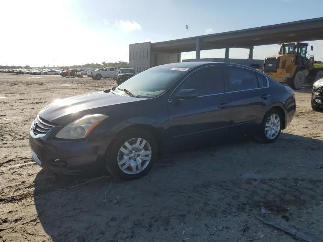 2012 Nissan Altima Base