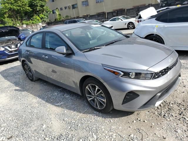 2022 KIA Forte FE