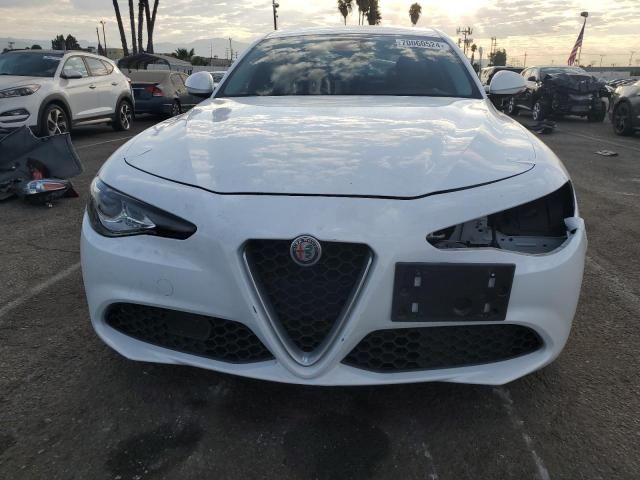 2018 Alfa Romeo Giulia