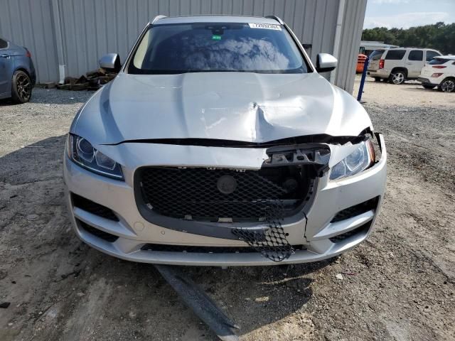 2019 Jaguar F-PACE Premium