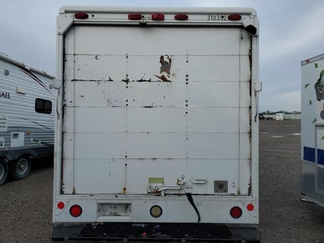 1999 Freightliner Chassis M Line WALK-IN Van