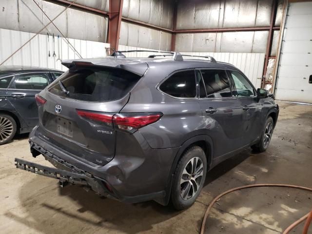 2021 Toyota Highlander Hybrid XLE