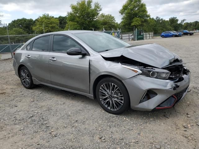 2022 KIA Forte GT Line