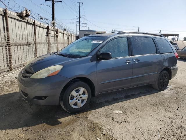 2006 Toyota Sienna CE