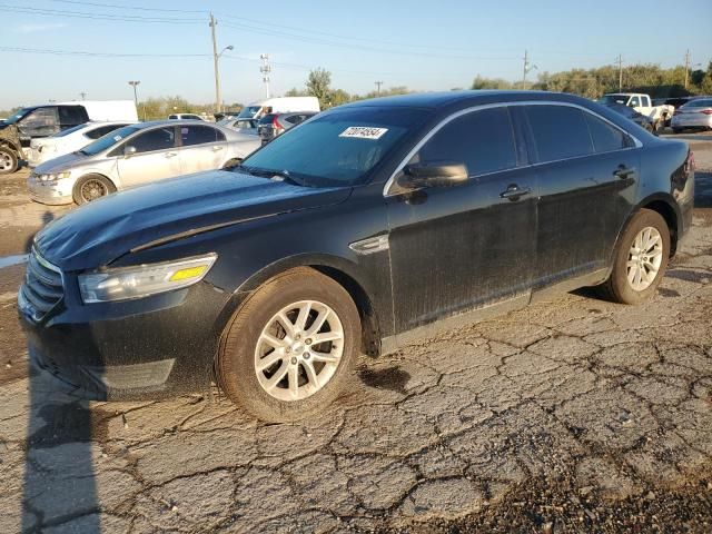 2013 Ford Taurus SE