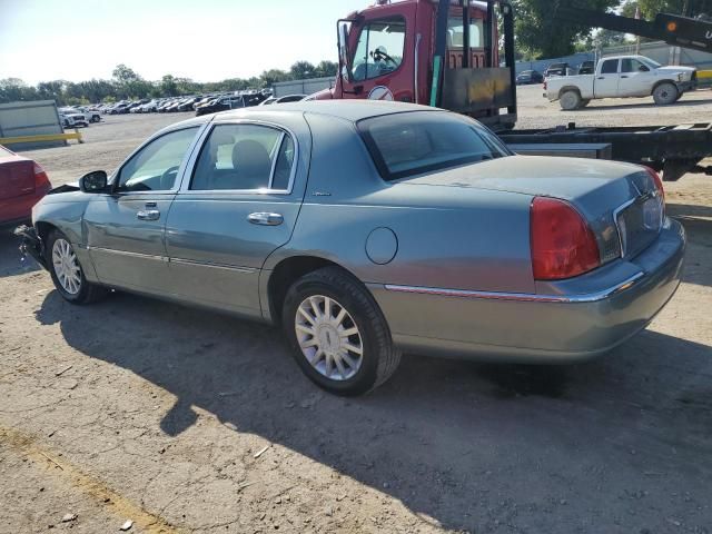 2006 Lincoln Town Car Signature