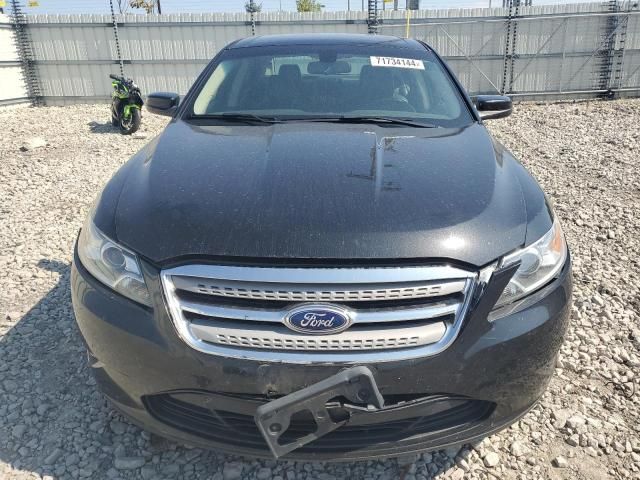 2011 Ford Taurus SEL