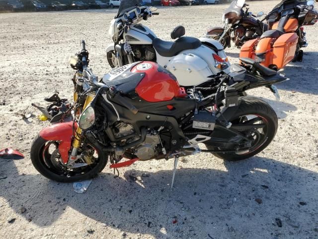 2017 BMW S 1000 R