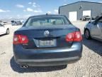 2005 Volkswagen New Jetta 2.5L Option Package 2