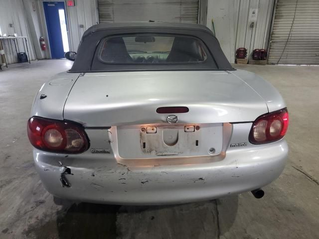 2005 Mazda MX-5 Miata Base