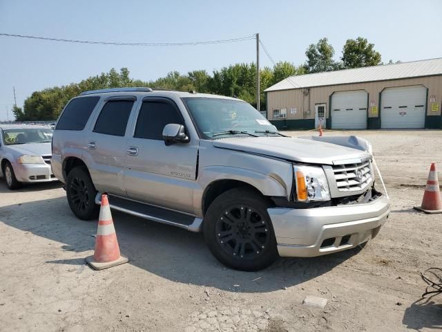 2004 Cadillac Escalade Luxury