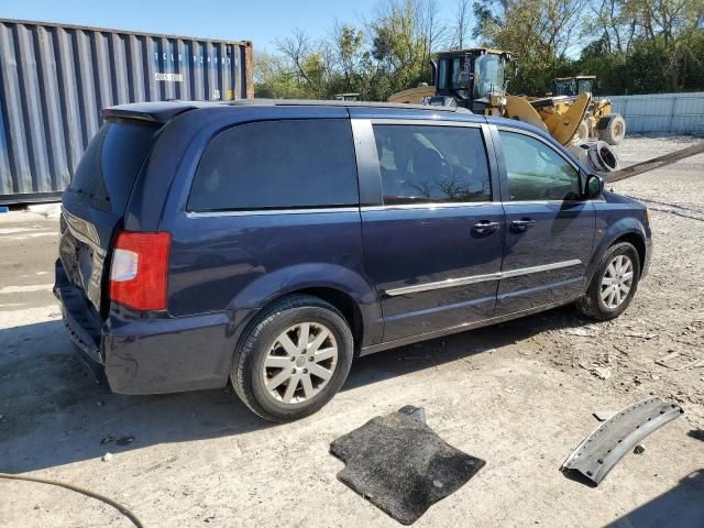 2013 Chrysler Town & Country Touring