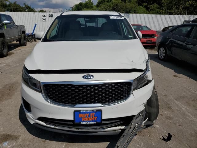 2017 KIA Sedona LX