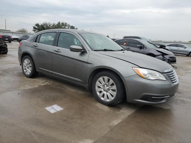 2013 Chrysler 200 LX