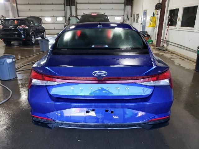 2023 Hyundai Elantra SE