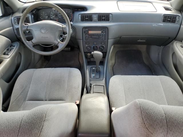 2001 Toyota Camry CE