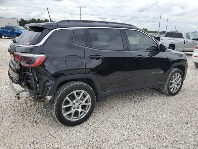 2023 Jeep Compass Latitude LUX