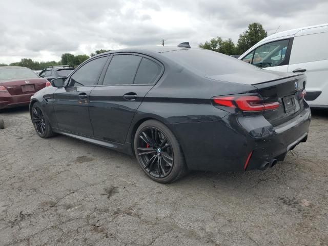 2022 BMW M5