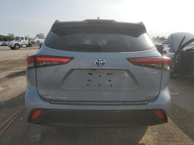 2022 Toyota Highlander Hybrid XLE