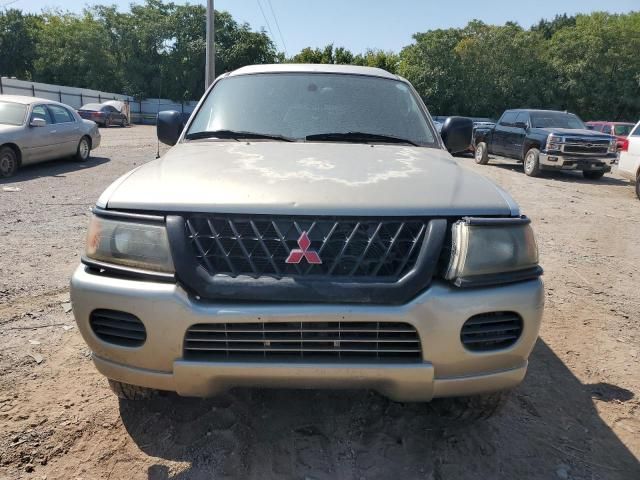 2003 Mitsubishi Montero Sport ES