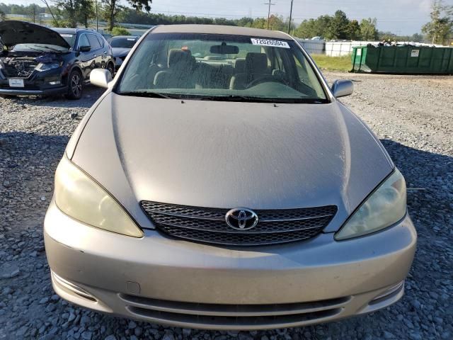 2004 Toyota Camry LE