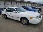 2000 Lincoln Town Car Signature