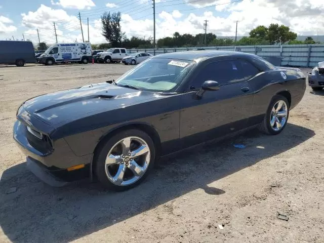 2014 Dodge Challenger SXT