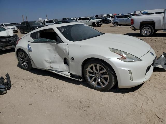 2014 Nissan 370Z Base