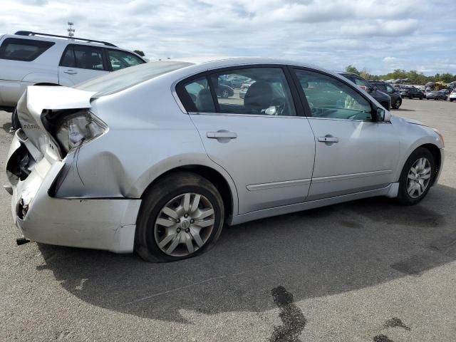 2012 Nissan Altima Base