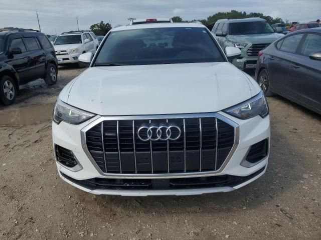 2021 Audi Q3 Premium 40