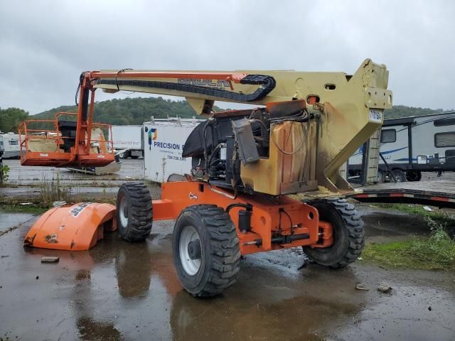 2008 JLG 600S Lift