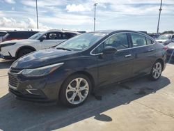 Carros salvage para piezas a la venta en subasta: 2017 Chevrolet Cruze Premier