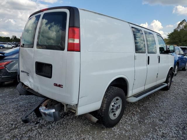 2014 GMC Savana G2500