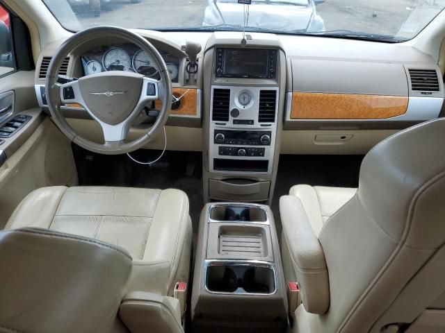 2008 Chrysler Town & Country Limited