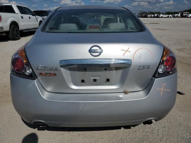 2010 Nissan Altima Base