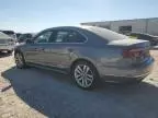 2017 Volkswagen Passat SE