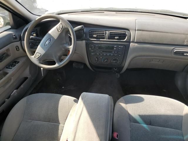 2001 Ford Taurus SE