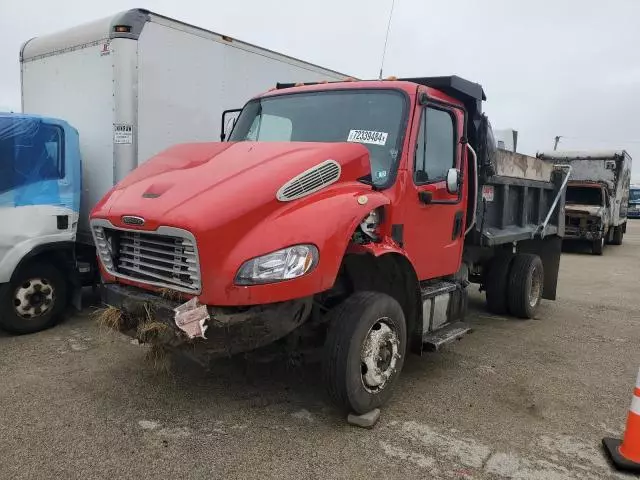 2015 Freightliner M2 106 Medium Duty