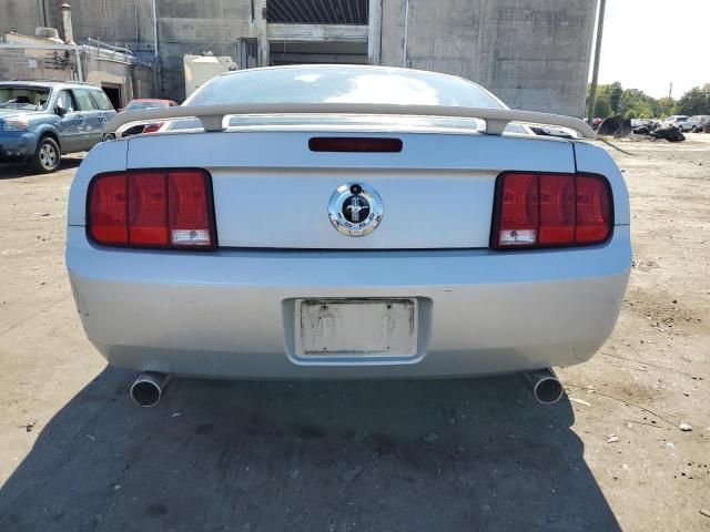 2005 Ford Mustang