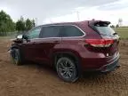 2017 Toyota Highlander SE