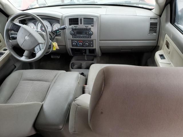 2007 Dodge Dakota Quad SLT