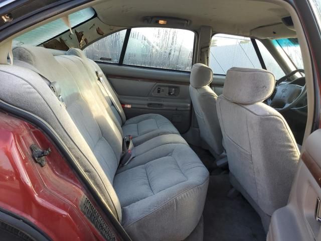 1999 Oldsmobile 88 Base