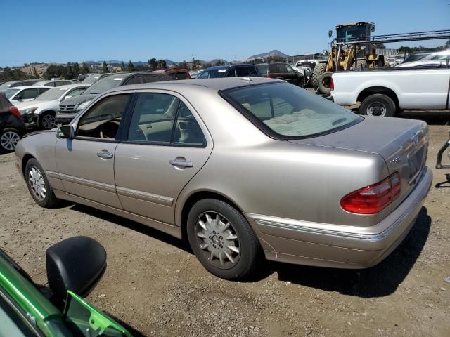 2000 Mercedes-Benz E 320