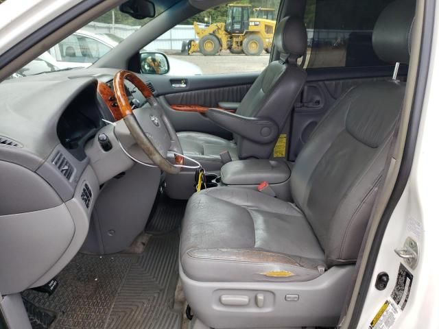 2006 Toyota Sienna XLE